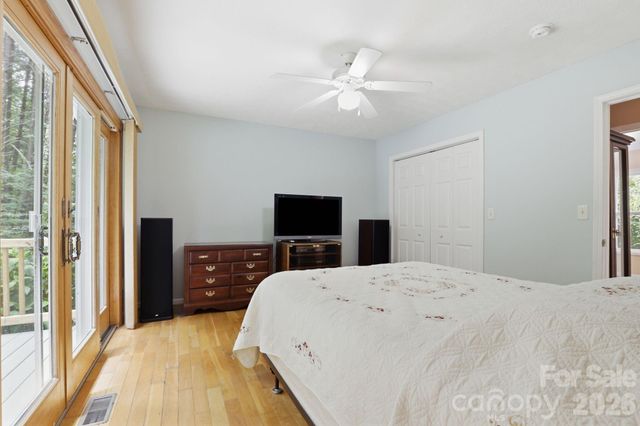 15 Valley Street, Granite Falls, NC 28630