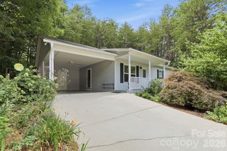 15 Valley Street, Granite Falls, NC 28630