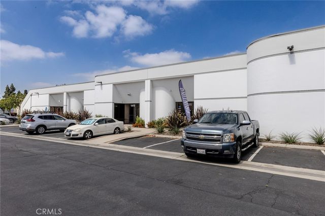 6411 Alondra, Paramount, CA 90723