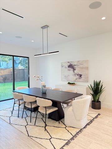 6466 Royal Lane, Dallas, TX 75230