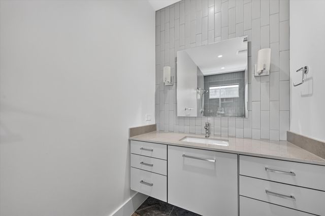 6466 Royal Lane, Dallas, TX 75230