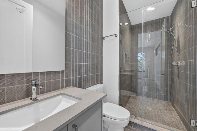 6466 Royal Lane, Dallas, TX 75230