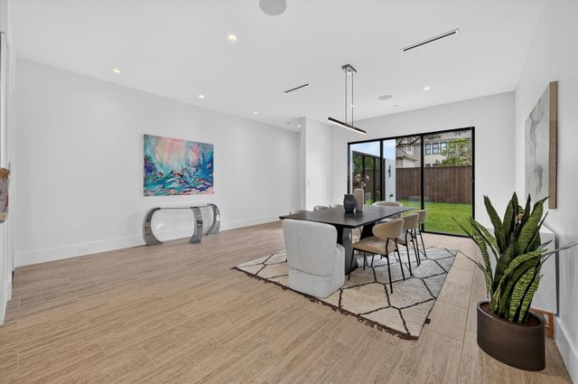 6466 Royal Lane, Dallas, TX 75230