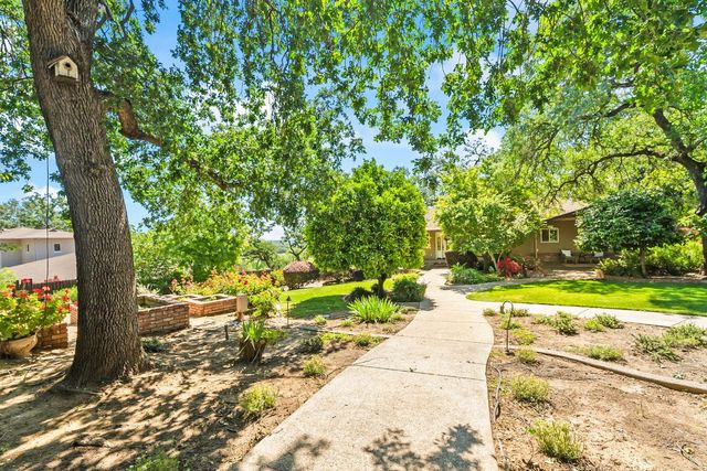 8218 Finisterre Ct, Fair Oaks, CA 95628