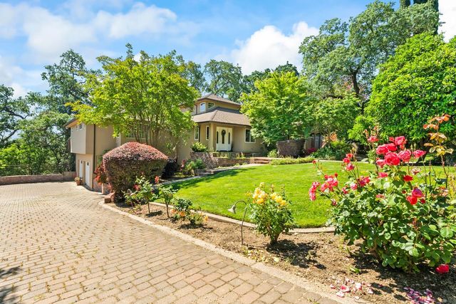 8218 Finisterre Ct, Fair Oaks, CA 95628