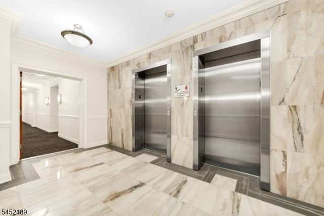102 E Elizabeth Ave 309, Linden City, NJ 07036