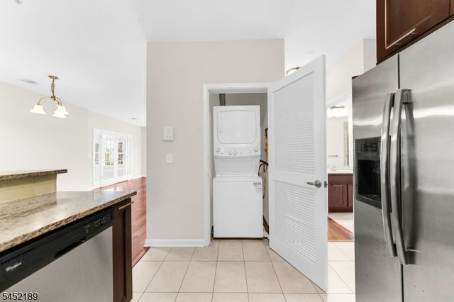 102 E Elizabeth Ave 309, Linden City, NJ 07036