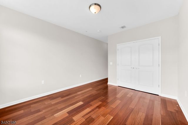 102 E Elizabeth Ave 309, Linden City, NJ 07036