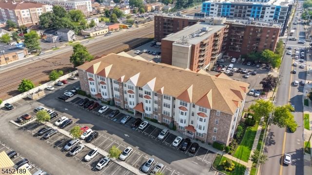 102 E Elizabeth Ave 309, Linden City, NJ 07036