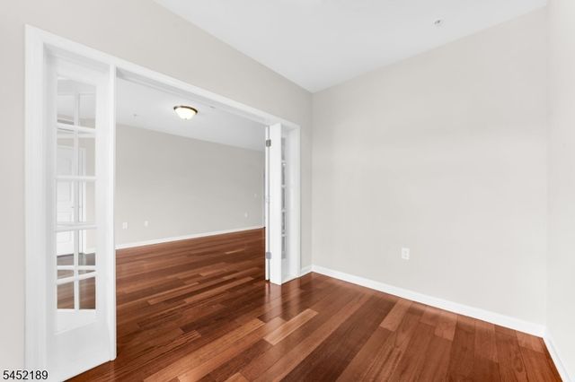 102 E Elizabeth Ave 309, Linden City, NJ 07036