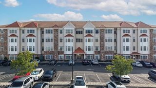 102 E Elizabeth Ave 309, Linden City, NJ 07036