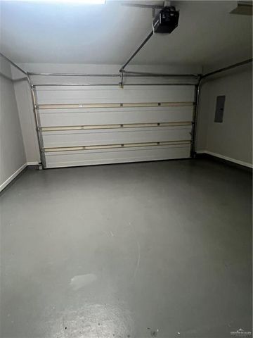 9333 N 15th Street, Mcallen, TX 78504
