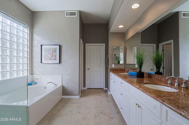 6943 E MIGHTY SAGUARO Way, Scottsdale, AZ 85266