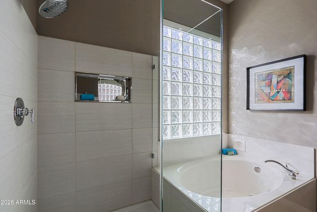 6943 E MIGHTY SAGUARO Way, Scottsdale, AZ 85266