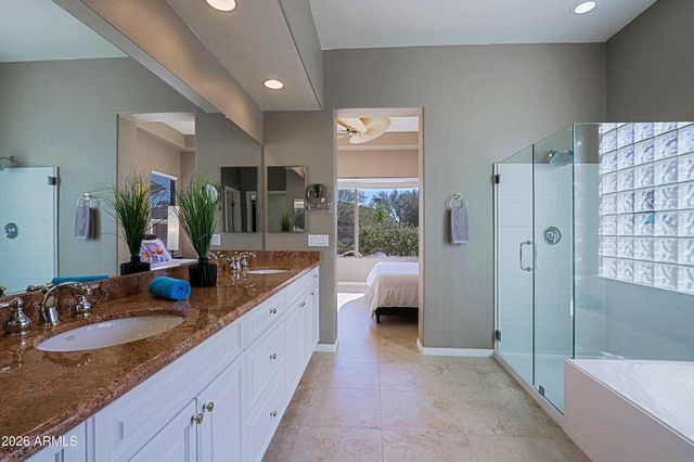 6943 E MIGHTY SAGUARO Way, Scottsdale, AZ 85266