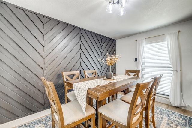 726 W Crossland Boulevard, Grand Prairie, TX 75052
