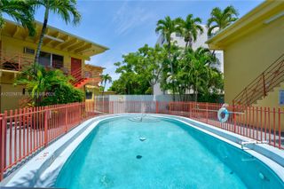 12195 W Dixie Hwy 6E, North Miami, FL 33161