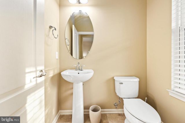 18 FARMVIEW DR, Stafford, VA 22554