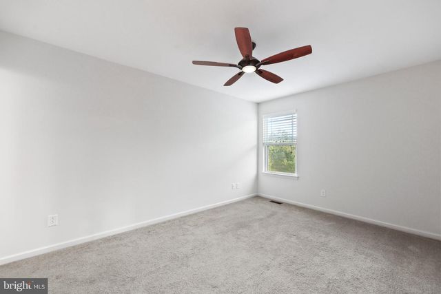 18 FARMVIEW DR, Stafford, VA 22554