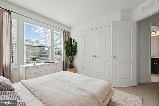 18 FARMVIEW DR, Stafford, VA 22554