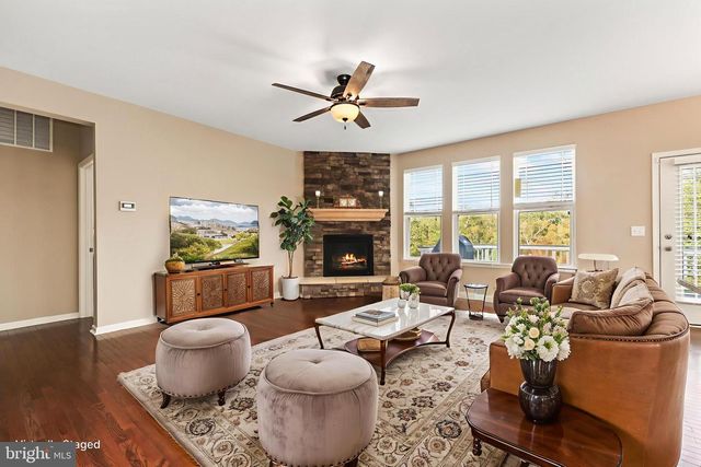 18 FARMVIEW DR, Stafford, VA 22554