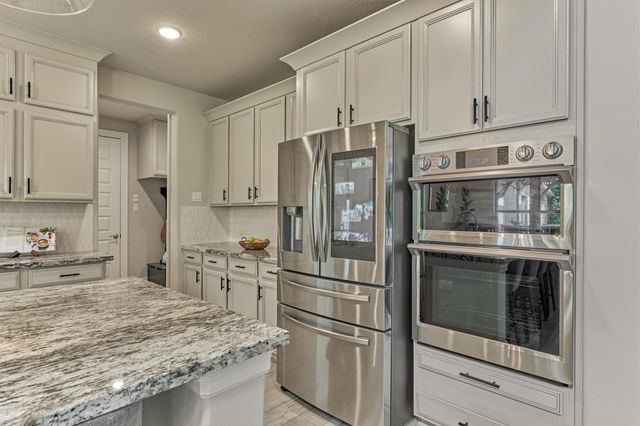 238 Bronze View Drive, Montgomery, TX 77316