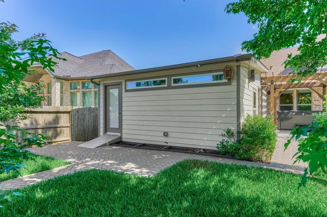 238 Bronze View Drive, Montgomery, TX 77316