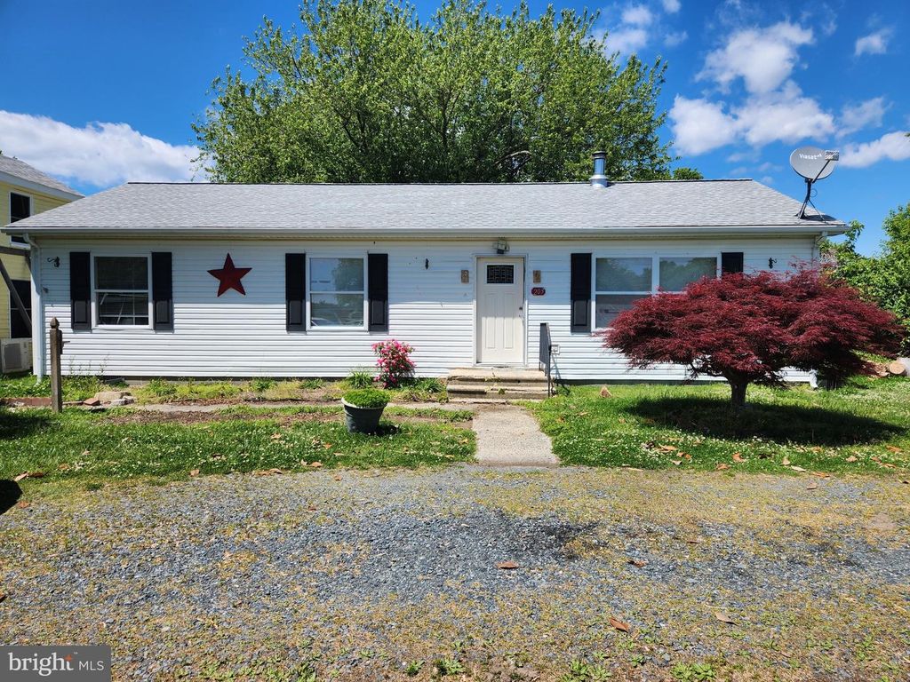 203 CANTON ST, St Michaels, MD 21663