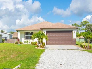 8155 103rd Avenue, Vero Beach, FL 32967