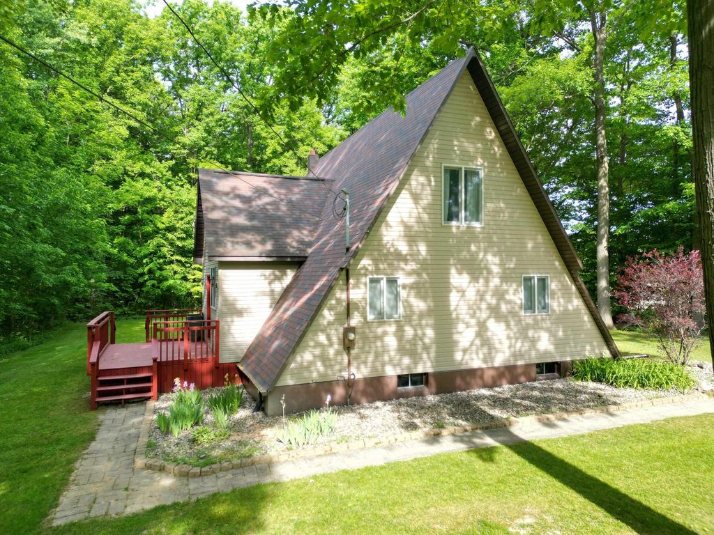 12261 N Webster Road, Clio, MI 48420