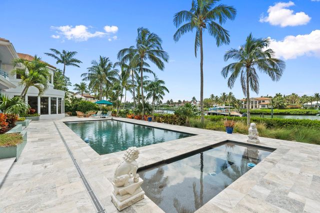 6460 SE Harbor Circle, Stuart, FL 34996