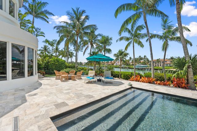 6460 SE Harbor Circle, Stuart, FL 34996