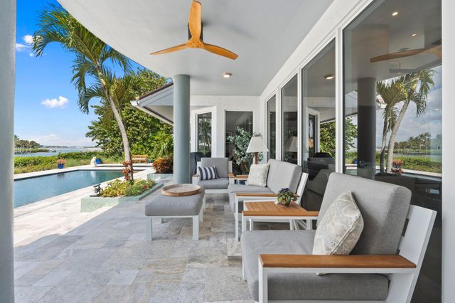 6460 SE Harbor Circle, Stuart, FL 34996