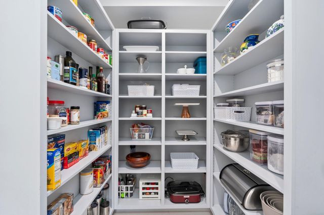 6460 SE Harbor Circle, Stuart, FL 34996