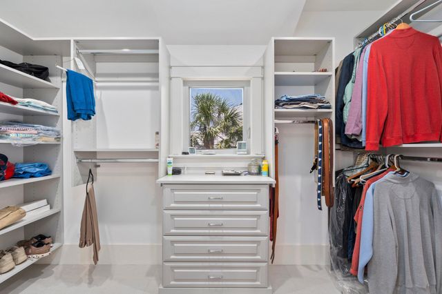 6460 SE Harbor Circle, Stuart, FL 34996