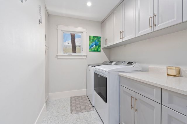 6460 SE Harbor Circle, Stuart, FL 34996