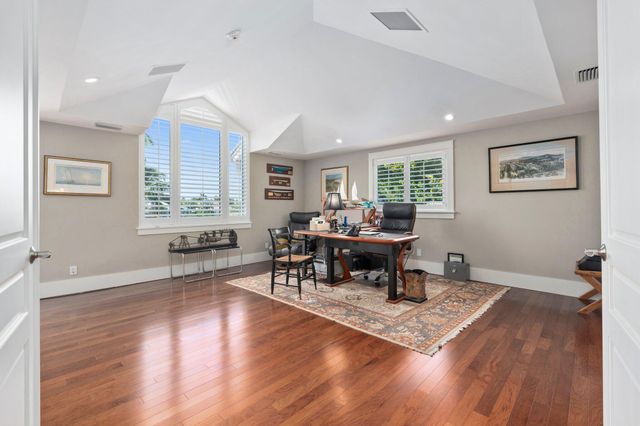 6460 SE Harbor Circle, Stuart, FL 34996