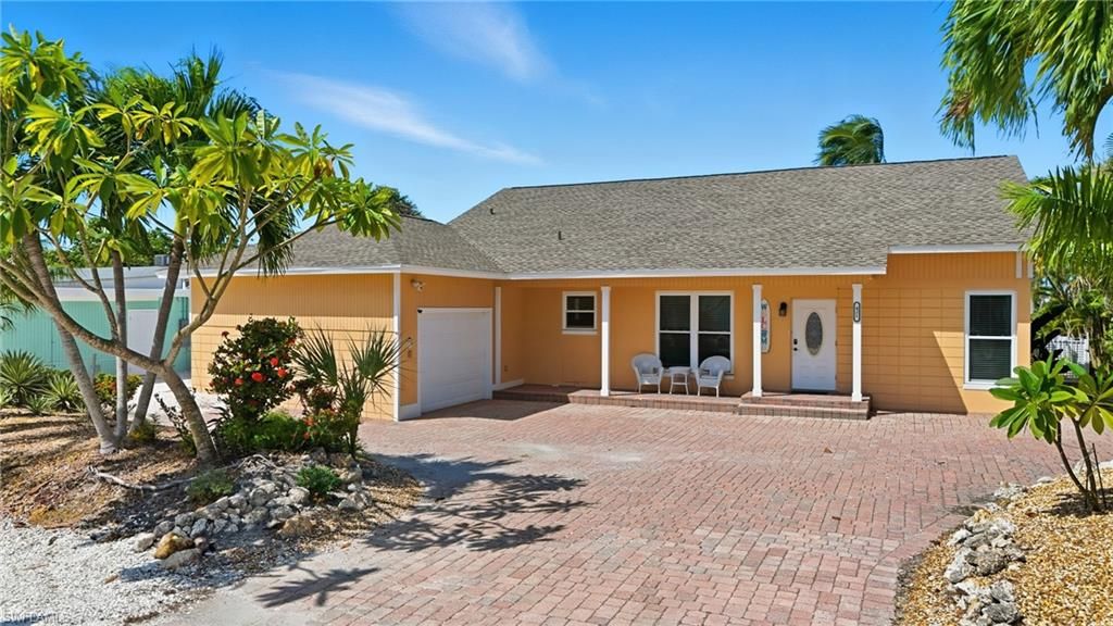 421 Connecticut ST, FORT MYERS BEACH, FL 33931 — photo 3