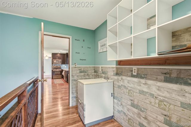 2195 Strader Drive, West Bloomfield Charter Township, MI 48324