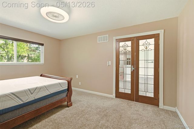2195 Strader Drive, West Bloomfield Charter Township, MI 48324