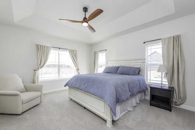 9029 Creekside CIRCLE, Pleasant Prairie, WI 53158