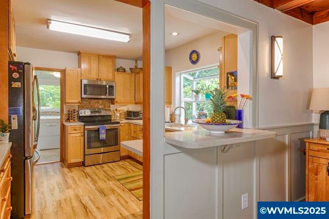 4836 Orchard Heights Rd NW, Salem, OR 97304