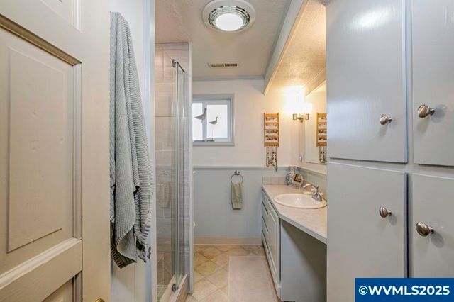 4836 Orchard Heights Rd NW, Salem, OR 97304
