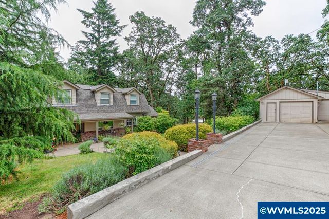 4836 Orchard Heights Rd NW, Salem, OR 97304