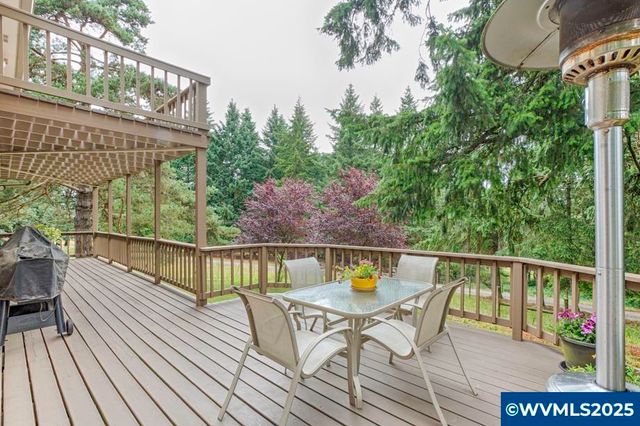 4836 Orchard Heights Rd NW, Salem, OR 97304