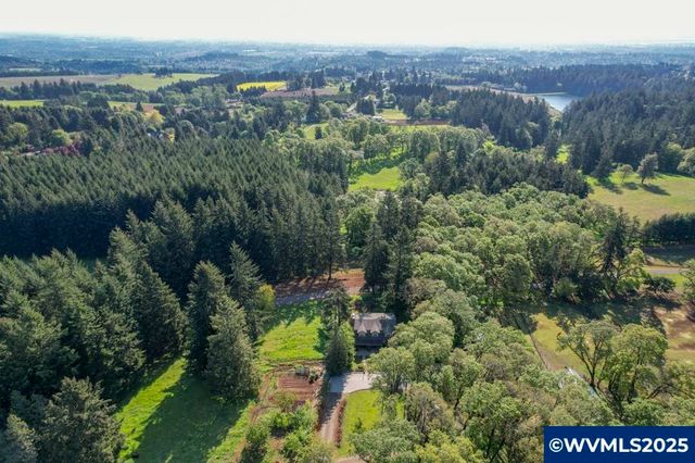 4836 Orchard Heights Rd NW, Salem, OR 97304