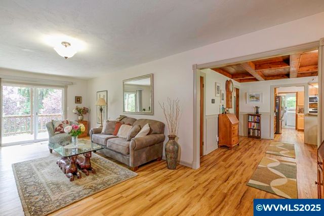 4836 Orchard Heights Rd NW, Salem, OR 97304