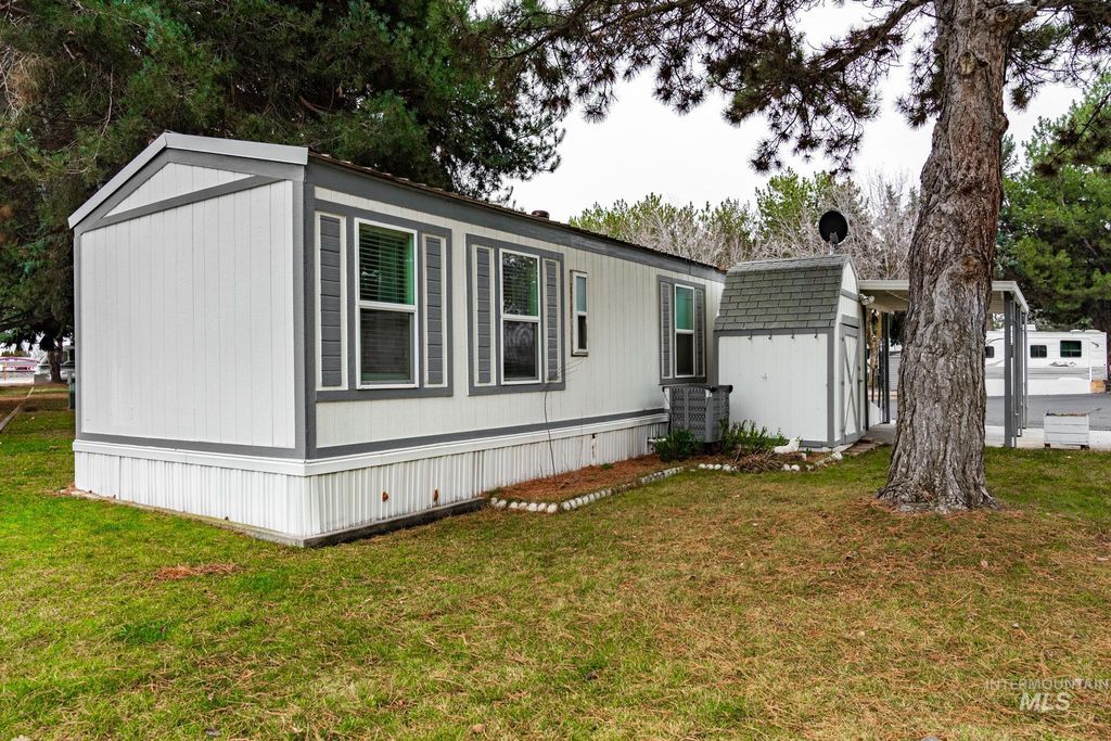 2701 N Alder Drive 7, Fruitland, ID 83619 photo 2