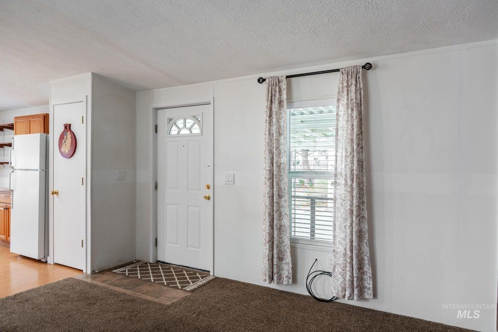 2701 N Alder Drive 7, Fruitland, ID 83619 photo 4