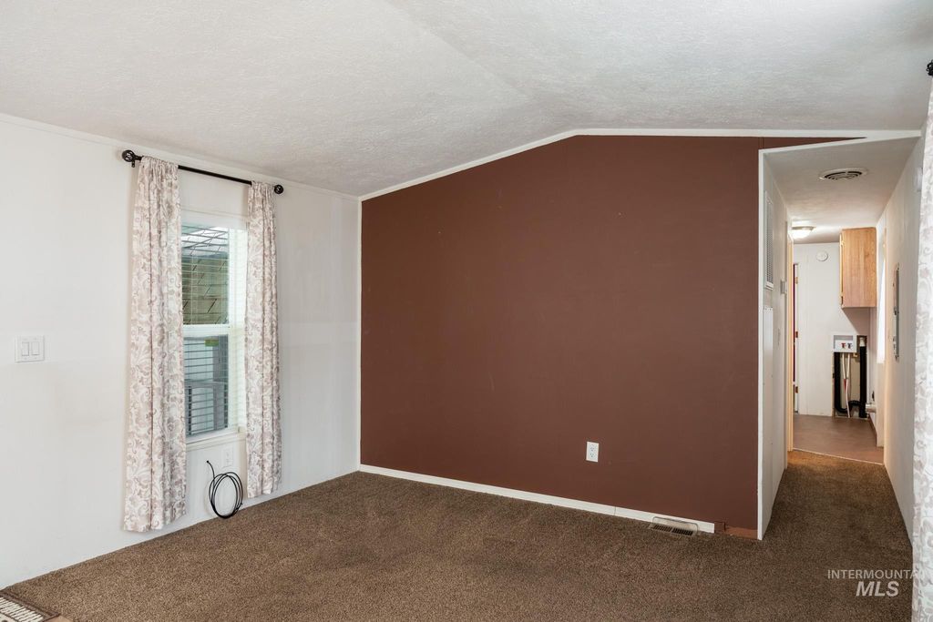 2701 N Alder Drive 7, Fruitland, ID 83619 photo 6